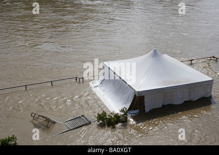 Alluvion, alluvioni, inondazioni, inondazione, Naturale, Disaster, ambiente, acqua, la catastrofe, le conseguenze, sul fiume Po, Italia, Torino Foto Stock