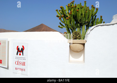 Ingresso segno, Fundacion Cesar Manrique, Taro de Tahiche, Lanzarote, Isole Canarie, Spagna Foto Stock