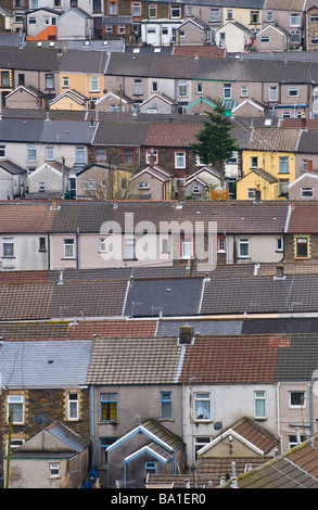 Tipico alloggiamento terrazzati nella Rhondda Valley South Wales UK Foto Stock