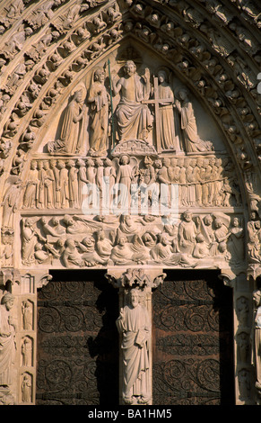 Parigi, cattedrale di Notre Dame, dettagli della porta Foto Stock