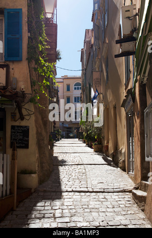 Street in Haute Ville (Città Vecchia), Bonifacio, Corsica, Francia Foto Stock