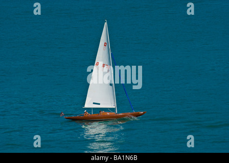 Legno storico barche a vela sul lago di Costanza Germania | Segelboot aus Holz auf dem Bodensee Foto Stock