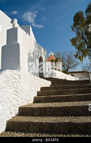 Vista dettagliata del Puig de Missa chiesa a Santa Eulalaia, Ibiza, Spagna. Foto Stock