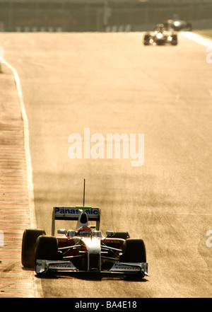 Timo Glock con la Toyota TF109 race car durante un test di Formula Uno in sessioni di Marzo 2009 Foto Stock