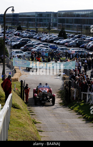 Prova di Brooklands Hill centenario evento 22 03 2009 Lagonda Foto Stock