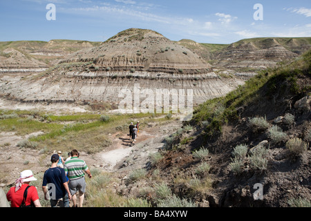 Turista nella Royal Tyrrell Museum di Drumheller, Canada Foto Stock