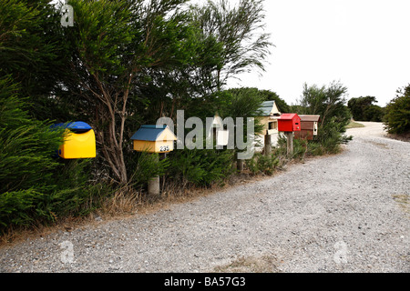 Una fila di Australian paese rurale Caselle lettera Victoria Australia Foto Stock