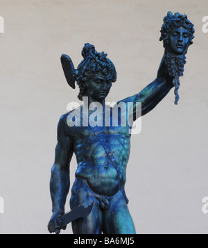 Dettaglio, Perseo con la testa di Medusa di Benvenuto Cellini, Piazza della Signoria, Firenze, Italia Foto Stock