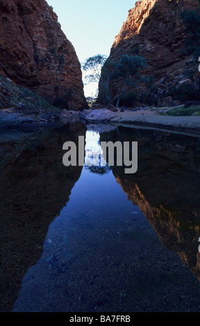 Simpsons Gap in West MacDonnell National Park, Australia centrale, Territorio del Nord, l'Australia Foto Stock