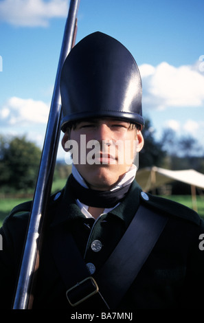 Giovane uomo che indossano il costume tradizionale, Killerton, Broadclyst, Exeter Devon, Inghilterra, Regno Unito Foto Stock