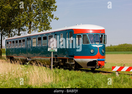 Il motore va in pullman Hoedekenskerke Zeeland Paesi Bassi Foto Stock