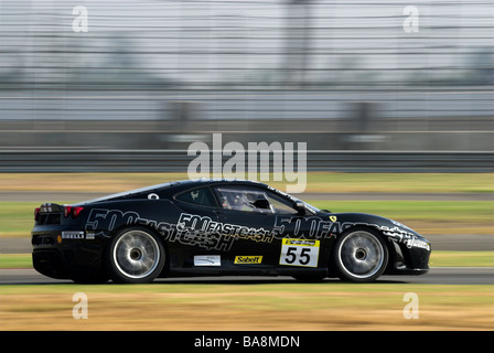 Ferrari 430 in corrispondenza di una Ferrari race Challenge Foto Stock