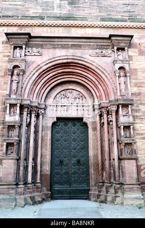 San Gallus Galluspfort porta la cattedrale di Basilea Munster mostra intricate sculture Foto Stock