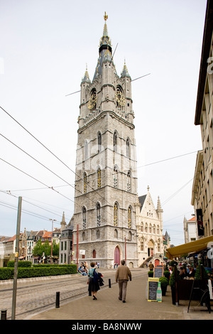 Lakenhalle e Cattedrale di St Bavon Gand Belgio Fiandre Foto Stock