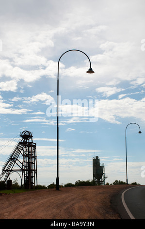 Il Chesney n. 1 Headframe Cobar Aeroporto rame cittadina mineraria del Nuovo Galles del Sud Australia Foto Stock