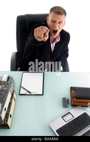 Giovani manager rivolto in un ufficio Foto Stock