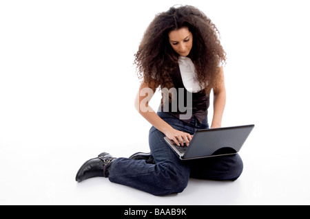 Imprenditrice lavorando su notebook Foto Stock