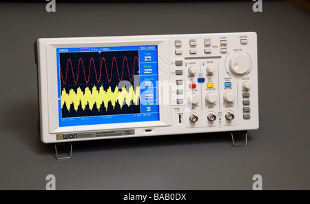 Archiviazione digitale oscillosope Foto Stock