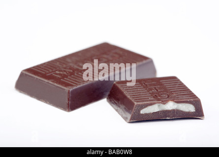 Terry il tramonto di menta fondente cioccolatini scuro Foto Stock