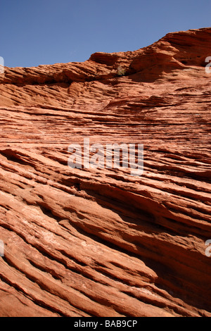 Modelli all'interno della pietra arenaria weathered Rock Glen Canyon dello Utah Foto Stock