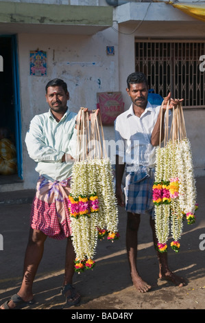 Garland venditori Velankanni Tamil Nadu India Foto Stock