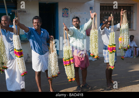 Garland venditori Velankanni Tamil Nadu India Foto Stock
