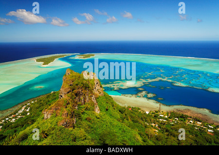 Panoramica della laguna, Monte Teurafaatiu, Maupiti, Polinesia Francese Foto Stock
