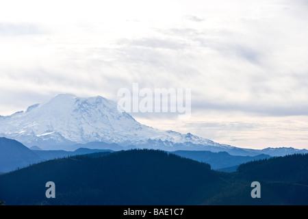 Il Monte Rainier, Snoqualmie Pass, Hyak, nello Stato di Washington, USA Foto Stock