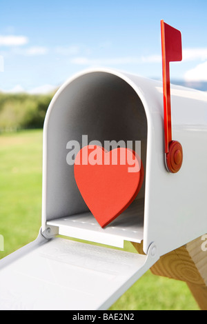 Cuore in mailbox Foto Stock