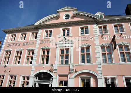 Duke Hotel di testa, Tuesday Market Place, King's Lynn, Norfolk, Inghilterra, Regno Unito Foto Stock