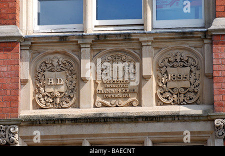 Lapide sulla Royal Grammar School, Worcester, Worcestershire, England, Regno Unito Foto Stock