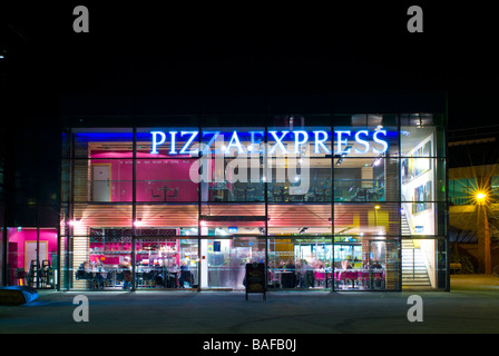 Brighton e Hove Scene di strada di notte Foto Stock