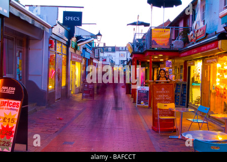 Brighton e Hove Scene di strada di notte Foto Stock