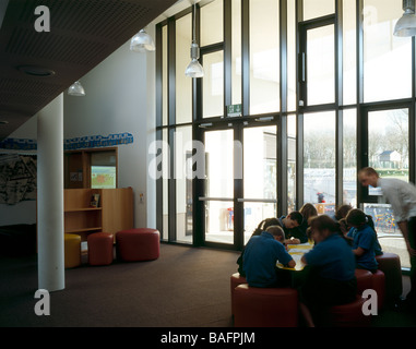 Samworth Enterprise Academy, Leicester, Regno Unito, Feilden Clegg Bradley Architects, Samworth enterprise academy junior Foto Stock