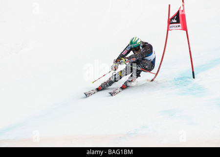 US SKI TEAM stati Bode Miller, due volte vincitore del titolo assoluto compete in Coppa del Mondo FIS slalom gigante a Whistler Foto Stock