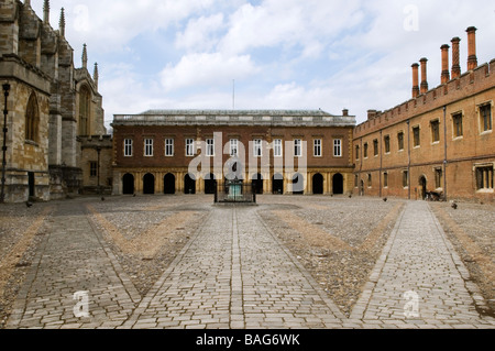 Scuole pubbliche istruzione privata del Regno Unito Eton College the Quad, scuola che costruisce il quad. Eton, Windsor, Berkshire, Inghilterra giugno 2006. 2000 HOMER SYKES Foto Stock