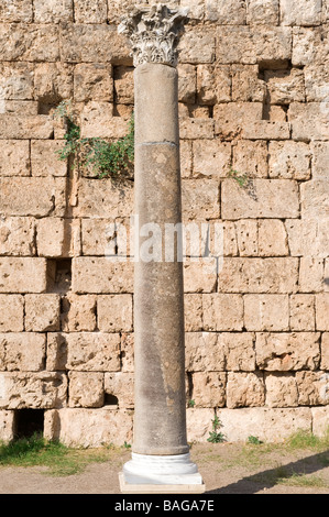 Colonnato intorno all'Agora Perge Turchia Antalya Foto Stock