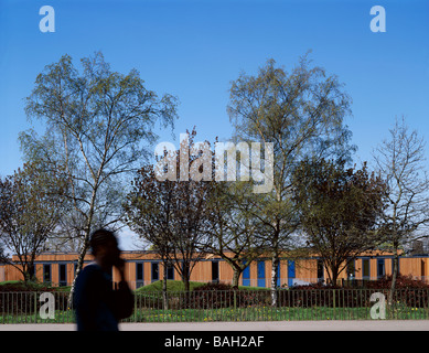 Scuola Surestart, Londra, Regno Unito, John McAslan e partner, scuola Surestart. Foto Stock