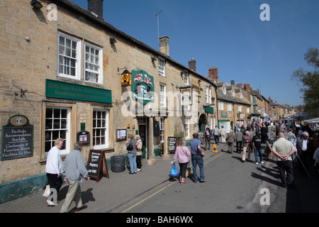 Redesdale Arms Hotel, High Street, Moreton-in-Marsh, Gloucestershire Foto Stock