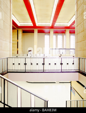 TEMPELHOF AIRPORT TERMINAL, ERNST SAGEBIEL, Berlino, Germania Foto Stock