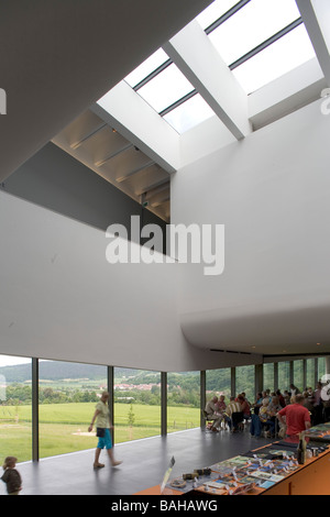 Nebra Arca, Wangen, Germania, Holzer Kobler Architekturen, Nebra arca atrium dalla reception. Foto Stock