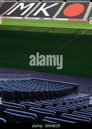 MK DONS STADIUM, HOK Sport, MILTON KEYNES, Regno Unito Foto Stock