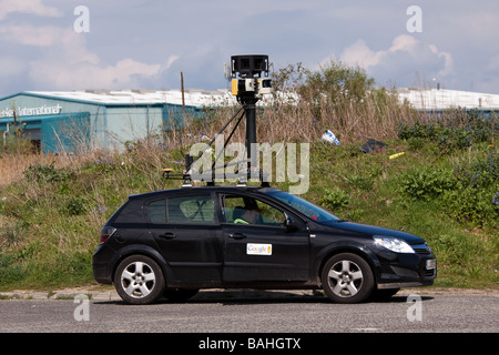 Un nero vettura progettata per scattare fotografie panoramiche usato su Google Street View e Google Earth parcheggiato in Poole Dorset Foto Stock