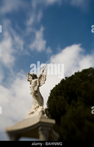 Angelo statua Angelus Rosedale cimitero di Los Angeles in California negli Stati Uniti d'America Foto Stock