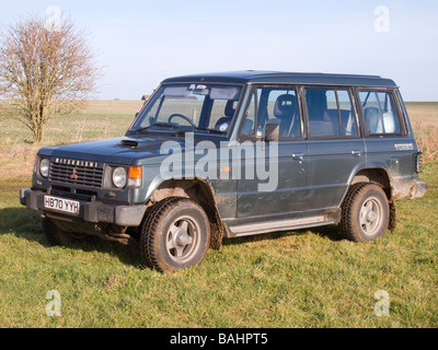 Salisbury Plain Shogun Mitsubishi Pajero off road 4wd a quattro ruote motrici Foto Stock