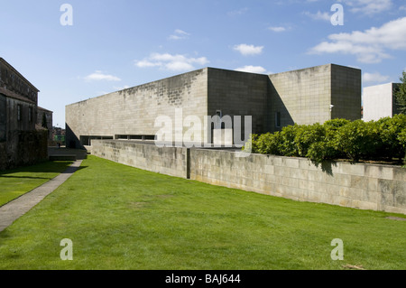 Parete posteriore del Centro Galego de Arte Contemporaneo (CGAC) in Santiago de Compostela. Di Alvaro Siza Vieira Foto Stock