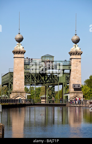 Il vecchio Henrichenburg Shiplift nella città di Waltrop, il percorso di cultura industriale , NRW, Renania del Nord - Westfalia, Germania Foto Stock