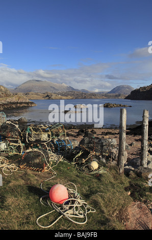 Lobster Pot da Loch Inchard, Kinlochbervie, Sutherland, Scozia, North West Highland regione Foto Stock