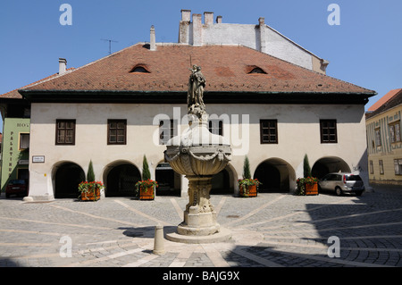 Piazza della città di Sopron Ungheria Europa Foto Stock