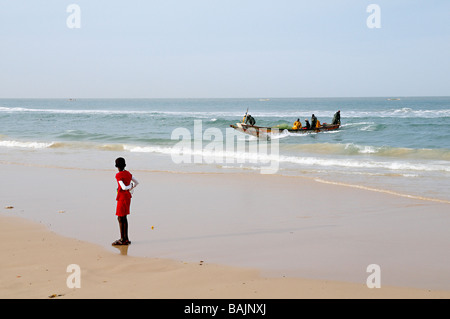 Il Senegal, Saint Louis città, elencato come patrimonio mondiale dall'UNESCO, la spiaggia Foto Stock